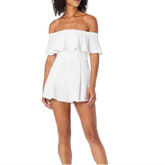 Black Halo Pants - Black Halo Penelope Playsuit Jumpsuit Romper | Size 2